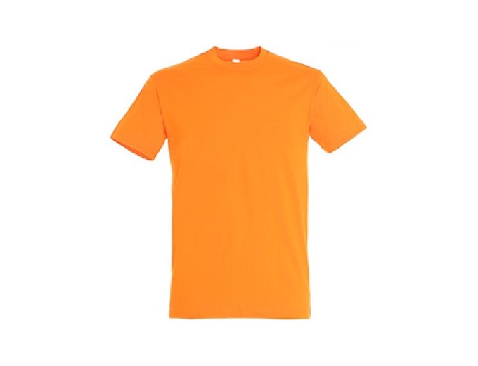 оранжевая футболка